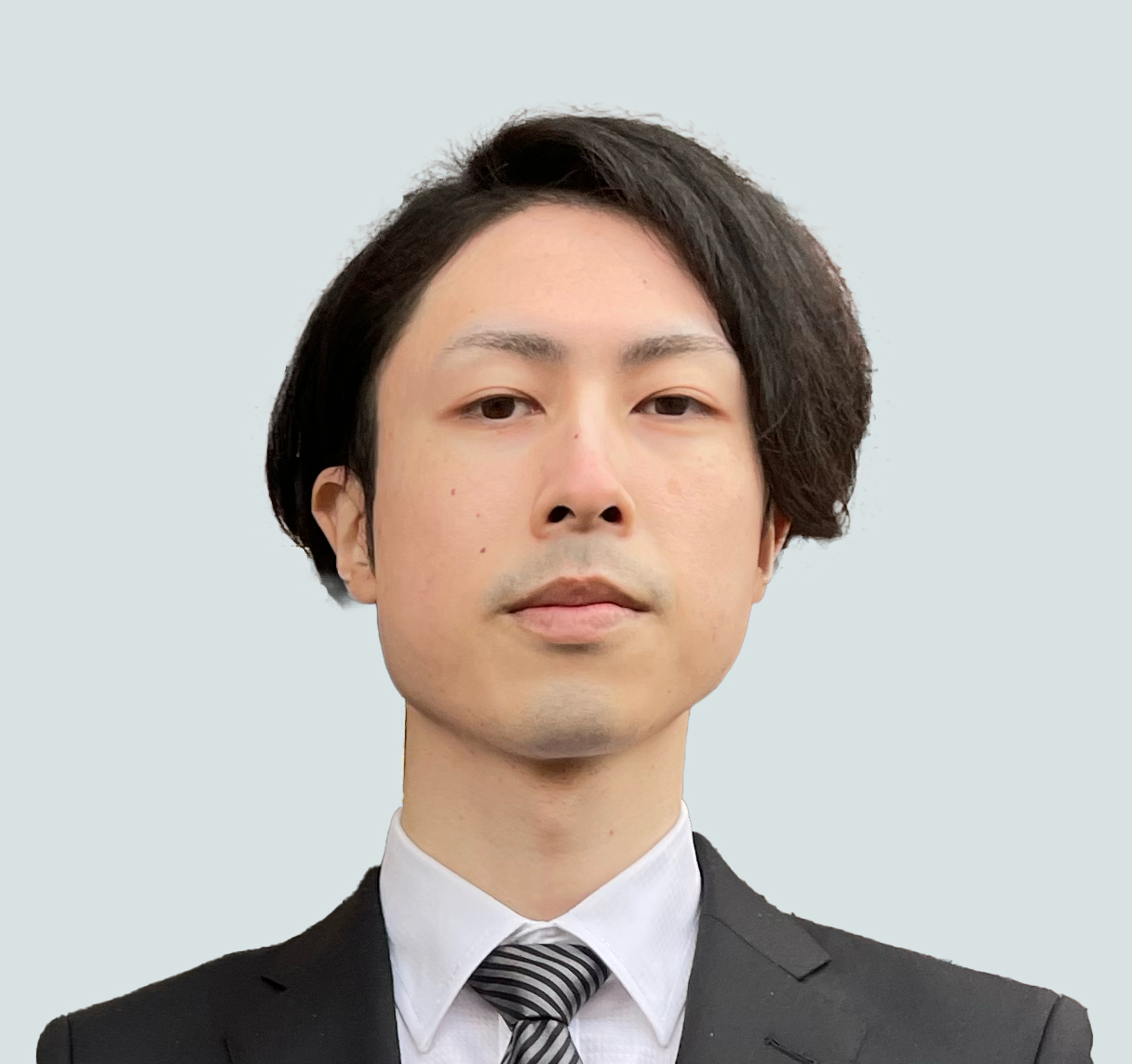 西尾 天志 （にしお たかし）の写真